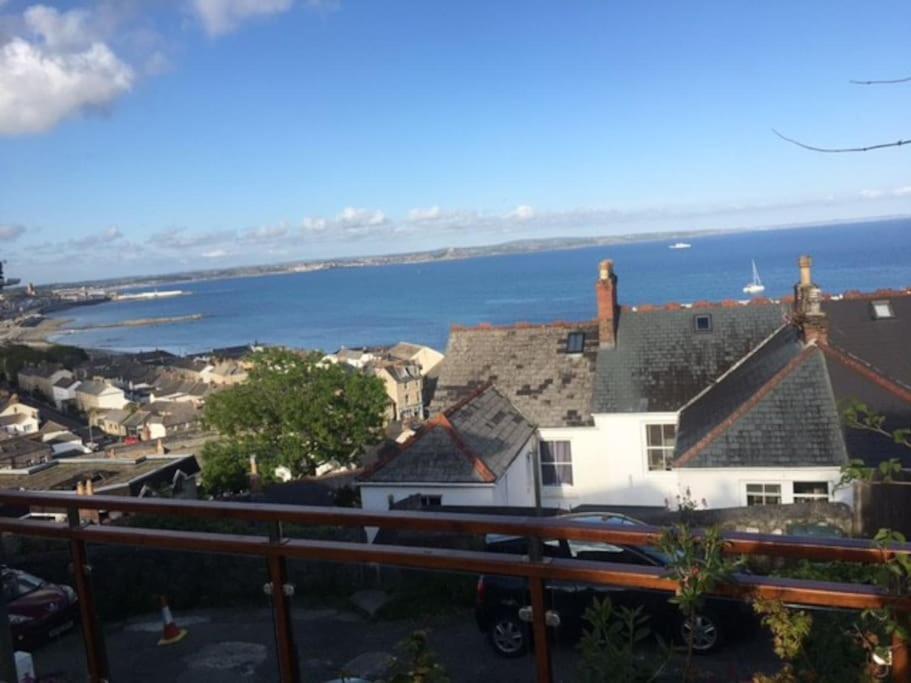 Modern Studio Apartment With Outstanding Views, Sleeps 2 Newlyn Buitenkant foto