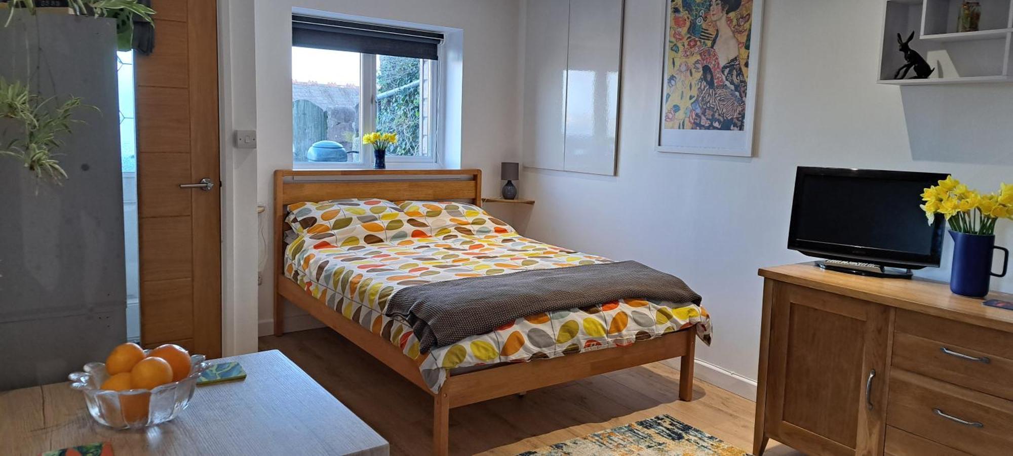 Modern Studio Apartment With Outstanding Views, Sleeps 2 Newlyn Buitenkant foto