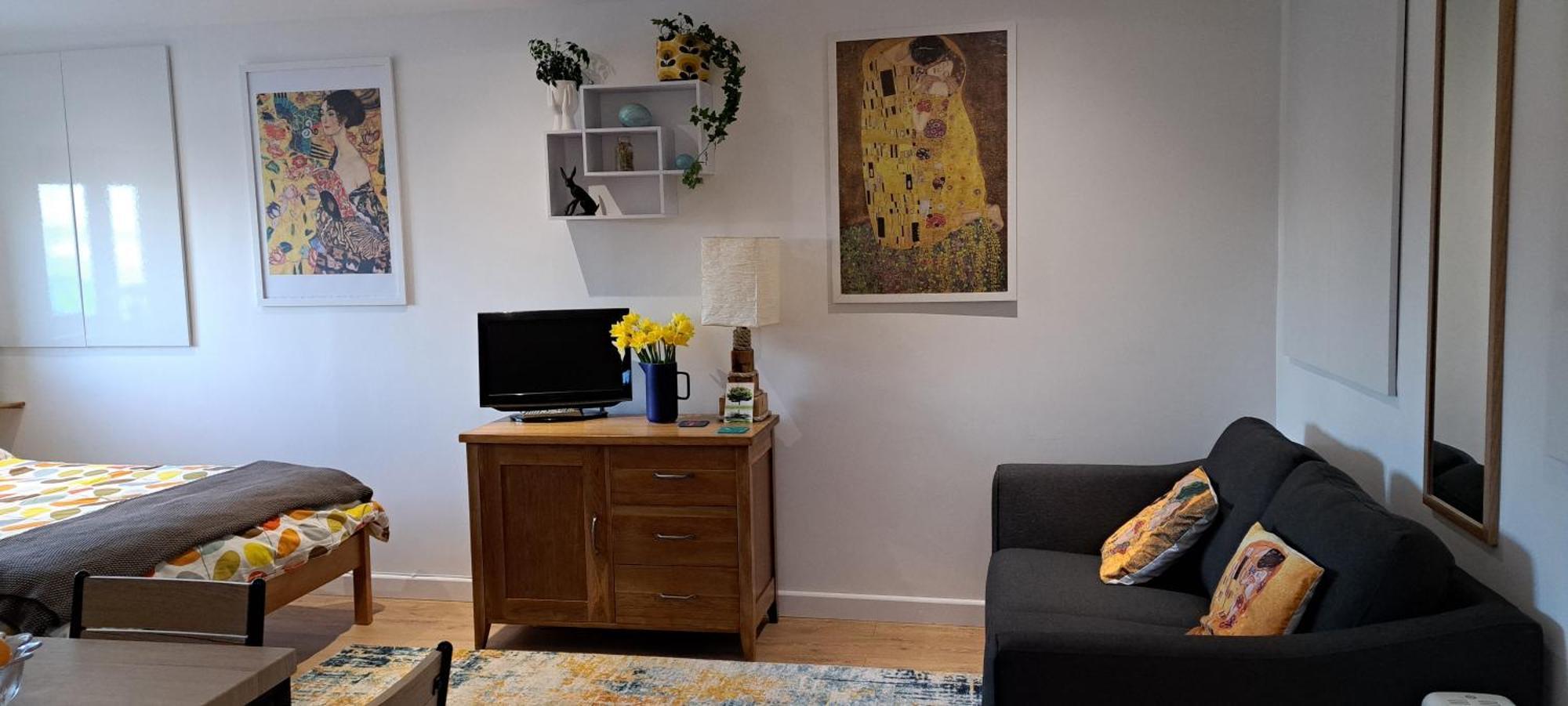Modern Studio Apartment With Outstanding Views, Sleeps 2 Newlyn Buitenkant foto